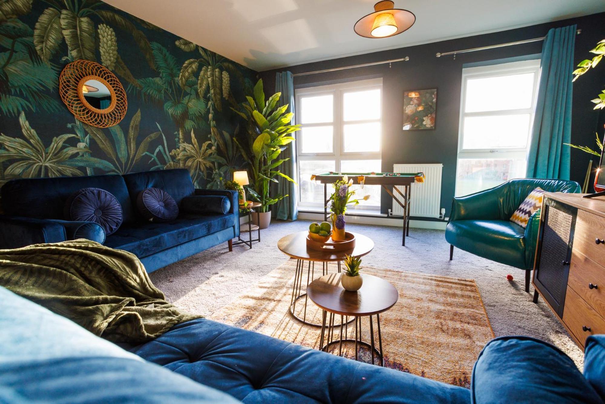 Luxury Celebrity Townhouse Etihad Stadium Coop Live Arena 2 Parking Sleep 10 Holiday home