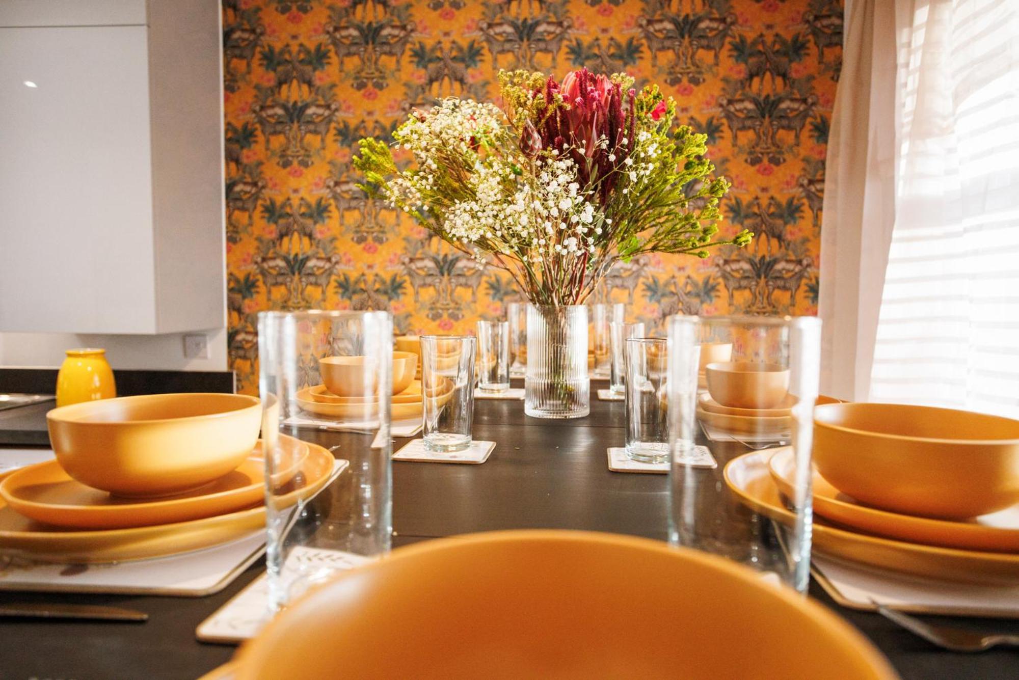 Casa de férias Luxury Celebrity Townhouse Etihad Stadium Coop Live Arena 2 Parking Sleep 10