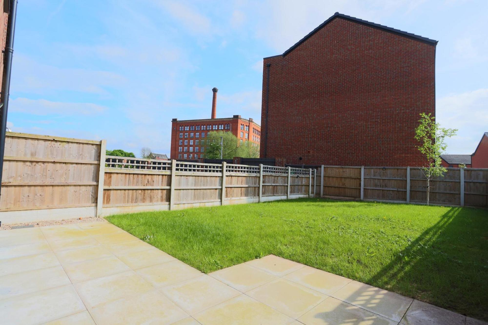 Luxury Celebrity Townhouse Etihad Stadium Coop Live Arena 2 Parking Sleep 10 Holiday home